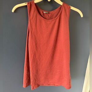 Oiselle - Flyout Trail Tank- Redwood